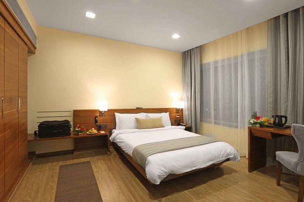 Temple Tree Hotel Shirdi Zewnętrze zdjęcie