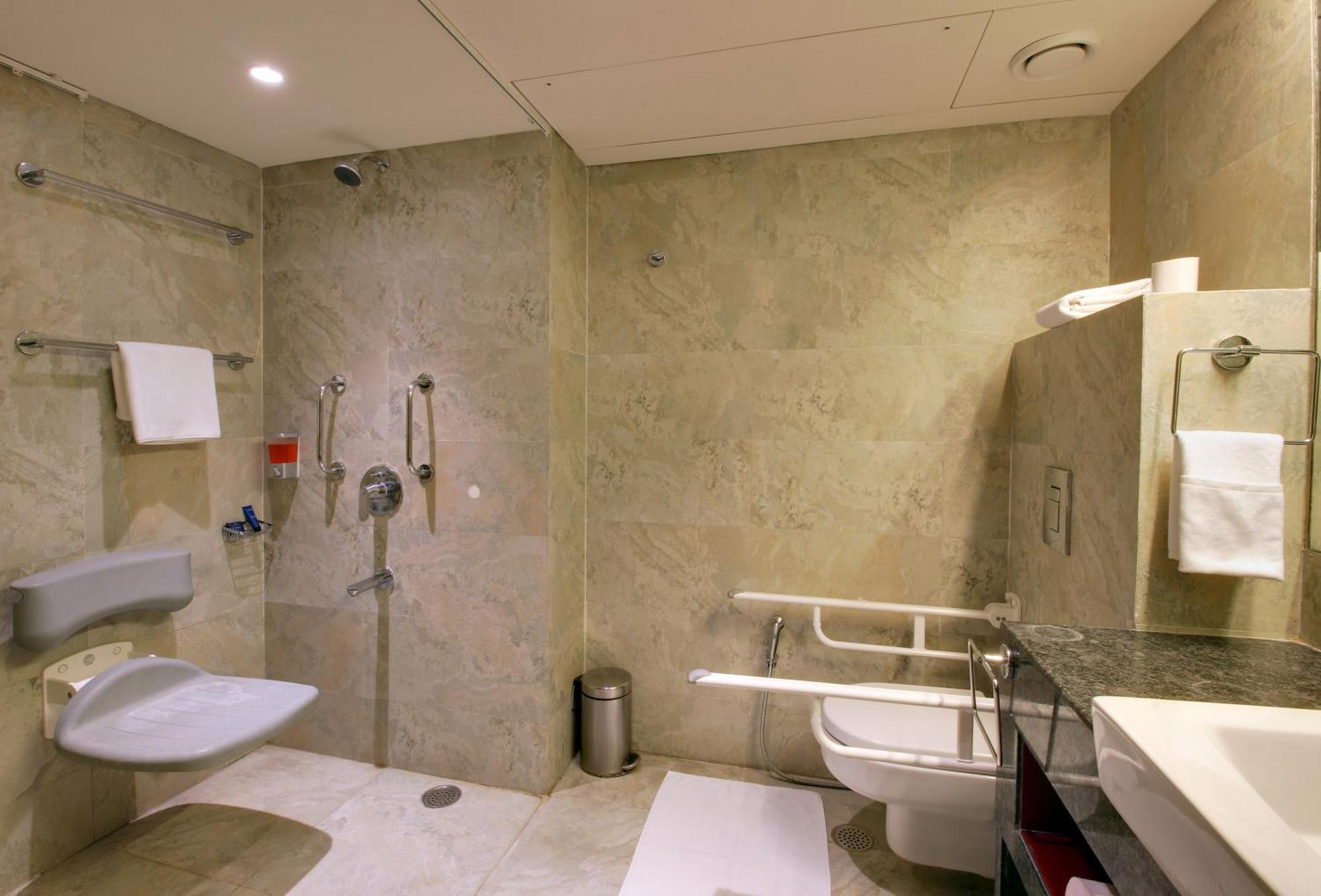 Temple Tree Hotel Shirdi Zewnętrze zdjęcie